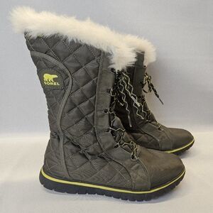 Sorel Cozy Cate Boots Womens Peat Moss Green Winter Waterproof Faux Fur Quilt 10